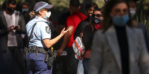 Covid En Australie Le Confinement De Sydney Prolong Jusqu Fin