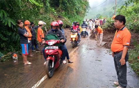 Sempat Tertutup Longsor Ruas Jalan Rurukan Sudah Bisa Diakses Manado