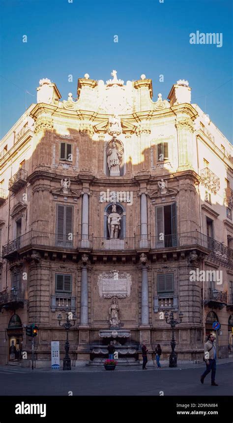 House Street Quattro Canti Palermo Sicily Capital Big City Italy