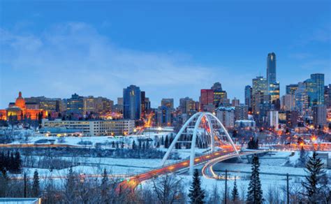 Edmonton Winter Stock Photos, Pictures & Royalty-Free Images - iStock