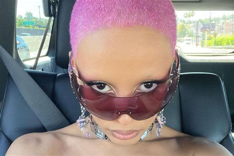 Doja Cat Debuts New Purple Hair Color With Eye Catching Spider Design