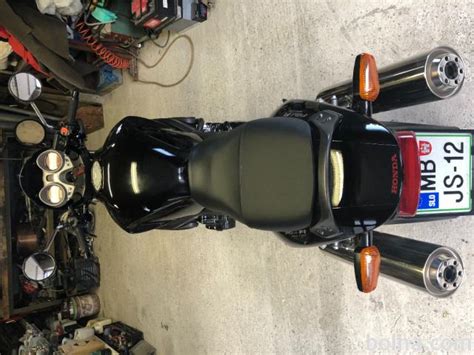 Honda Naked Bike Km Rabljeno Vozilo L
