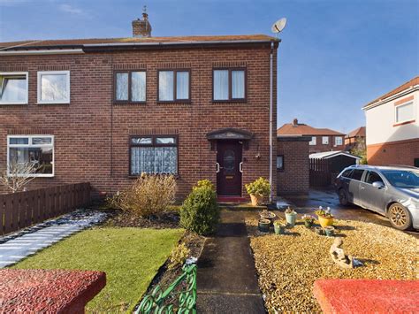 3 Bedroom Semi Detached House Lambley Crescent Ne31 Property