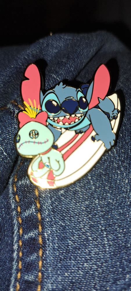 Stich And Scrump Surfing Stitch And Scrump Fun Blind Box Pin Pop