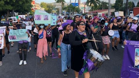 Marchan feministas en Acapulco contra la violencia de género anews