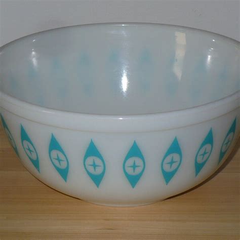 Atomic Pyrex - Etsy