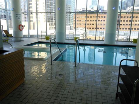 Delta Hotels By Marriott Toronto Pool Pictures And Reviews Tripadvisor