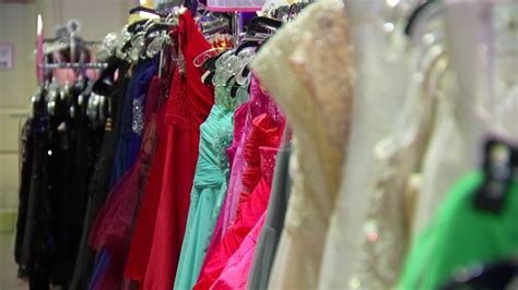 Texas Church Hosts Prom Dress Drive Nbc 5 Dallas Fort Worth