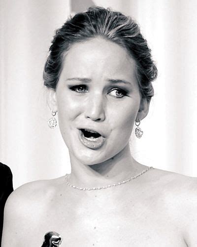 The Many Funny Faces Of Jennifer Lawrence Jennifer