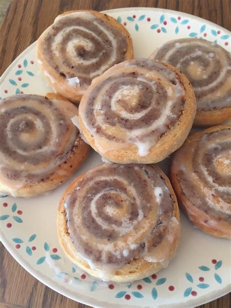 Saftige Hefe Nuss Schnecken Von Zwergtomate Chefkoch De