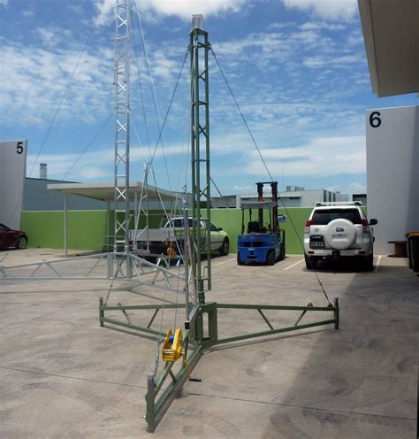 AL220 Portable Tripod Lattice Tower 4 7 Metres Fabrication Services