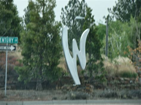 Bb Henri And Me Bend Oregon Roundabout Art