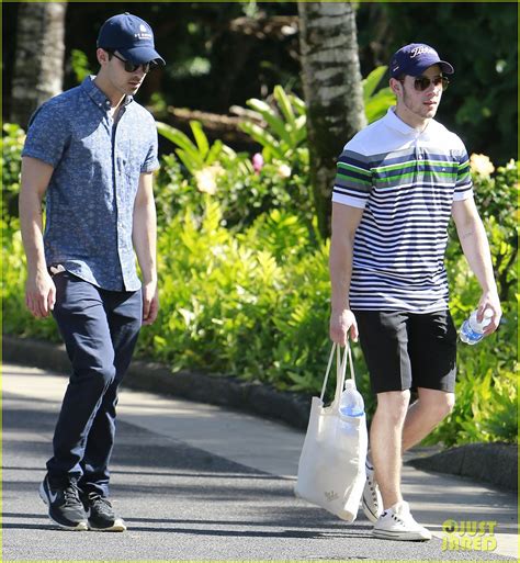 Joe And Nick Jonas Shirtless Beach Brothers In Hawaii Photo 3024923 Bikini Joe Jonas Nick