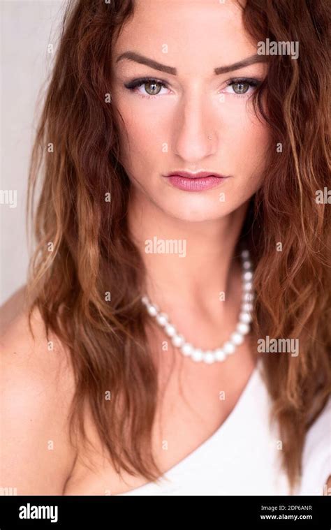 Beautiful Woman Wearing Pearl Necklace Stock Photo Alamy