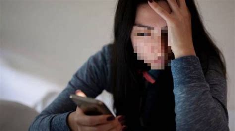 Revenge Porn Egiziano Ricatta Genitori Di Una 14enne Con Le Sue Foto Hot