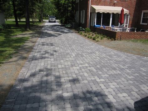 PERVIOUS DRIVEWAY – | Ciminelli's Landscape Services, Inc.