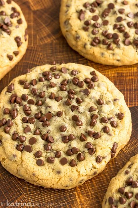 Xl Bakery Style Chocolate Chip Cookies