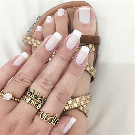 22 Modelos De Unhas Pintadas E Decoradas Para Os Pés