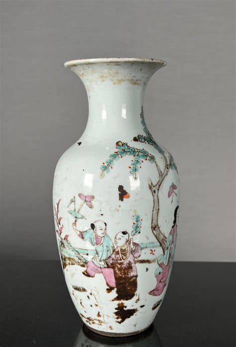 Bottle Vase Famille Rose Porcelain China Catawiki