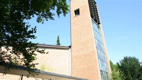 Evangelische Kirche in Stuttgart Büsnau Versöhnungskirche wird 60