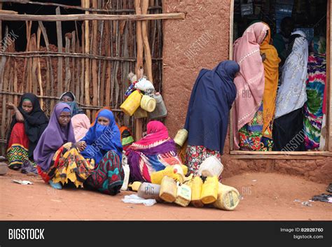 Ethiopian Women Image & Photo (Free Trial) | Bigstock