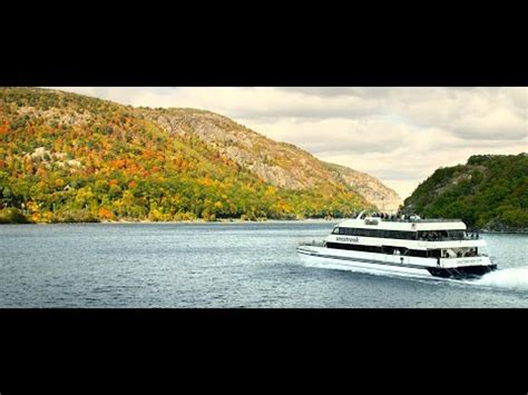 Fall Foliage Hudson River Cruises From NYC And NJ Seastreak Day