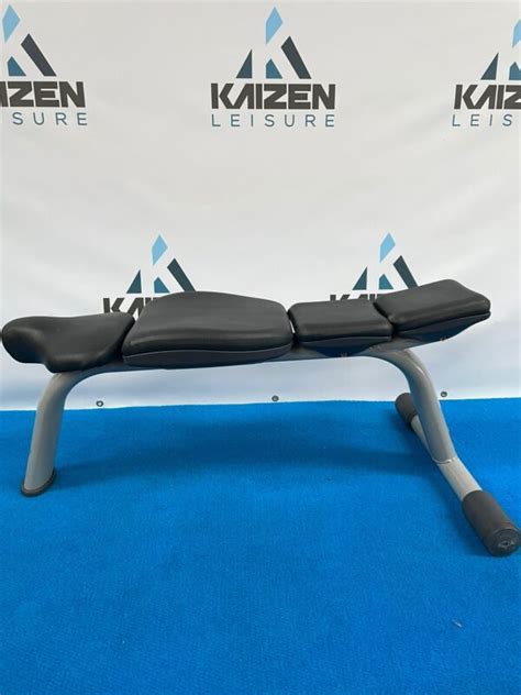 Technogym Selection Line Flat Bench Gym Equipment Ireland Kaizen