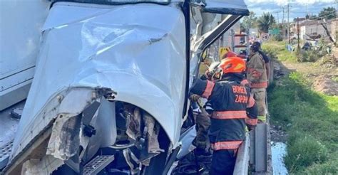 Accidente en Jalisco se queda sin frenos tráiler provoca la muerte de