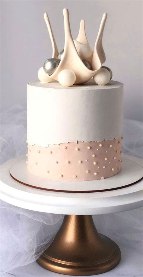 47 Cute Birthday Cakes For All Ages Creamy Pink And Pearl Cake