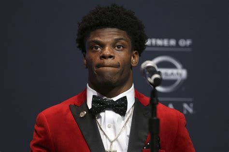 Watch Lamar Jackson 2016 Heisman Trophy Speech Video