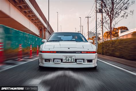 Cruising Yokohama In A 600PS 2JZ-Swapped MkIII Supra - Speedhunters