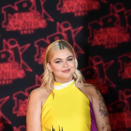 Exclu Louane Maman Louve Ses Rares Confidences Sur Sa Fille Esm E