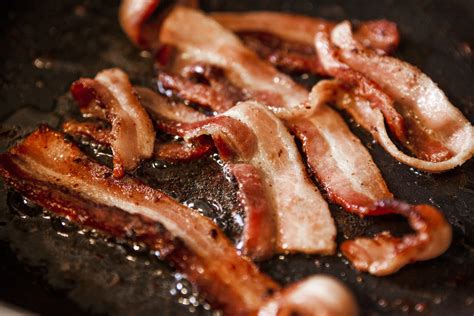 How To Tell If Bacon Is Bad 4 Signs Of Spoilage Parade