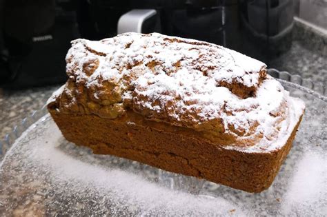 Glutensiz Havuçlu Cevizli Kek Tarifi Nasıl Yapılır Yemek