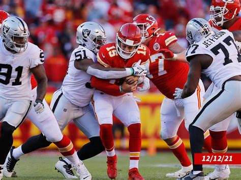 Raiders Troll Patrick Mahomes With Kermit The Frog Puppet At Training Camp