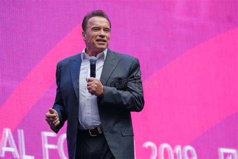 Arnold Schwarzenegger Famous Actor Politician And Businessman Speaks