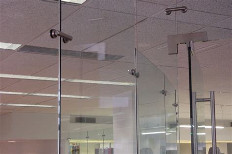 Frameless Glass Doors And Herculite Doors Avanti Systems Usa