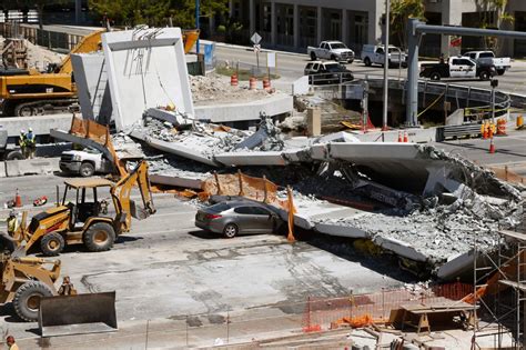 Engineer reported cracks in bridge 2 days before collapse