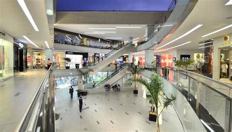 Plaza Center Rex conozca cuáles son las tiendas abiertas del centro