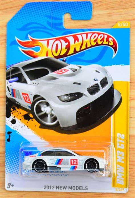 Xe ô Tô Mô Hình Tỉ Lệ 1 64 Hot Wheels 2012 New Models Bmw M3 Gt2 Màu Trắng Lazada Vn