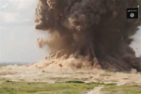 Isis Terror Group Throw Two Gay Men From Roof In Palmyra World