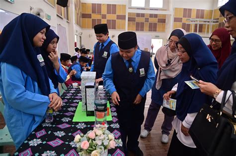 Pertandingan Inovasi Sains Antara Sekolah Rendah Anjuran Sekumpulan