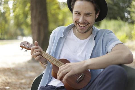 D Chord on the Ukulele: Melodies Unlocked & Variations Explored