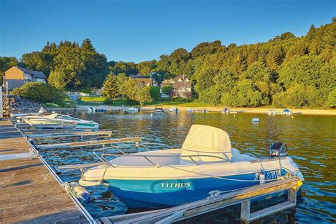 Camping Terrasses Du Lac Pont De Salars Aveyron France Homair