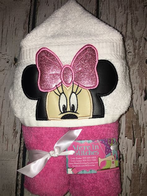 Minnie Mouse Hooded Towel Minnie Mouse Towel Disney Towel Etsy