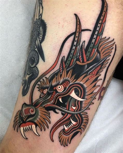 Pin By Sita Tau On Dragones Traditional Tattoo Dragon Traditional