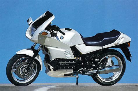 K100rs 4バルブ（1989 ） スペックと燃費 年式別モデルカタログ バージンbmw