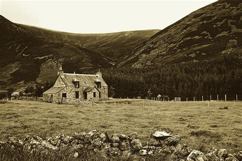 Stone Cottage In The Scottish Highlands Photograph by Mountain Dreams