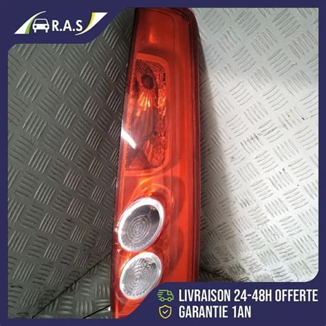 FEU ARRIERE DROIT Ford Fiesta V Phase 2 93008 EUR 79 46 PicClick FR