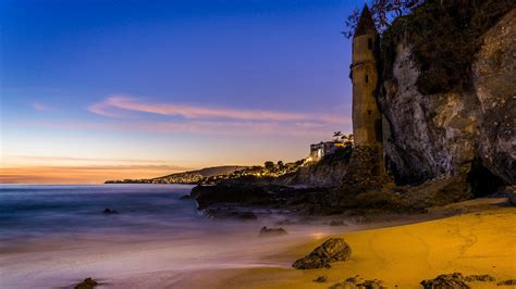 Victoria Beachs Pirate Tower In Laguna Beach California Hd Wallpaper